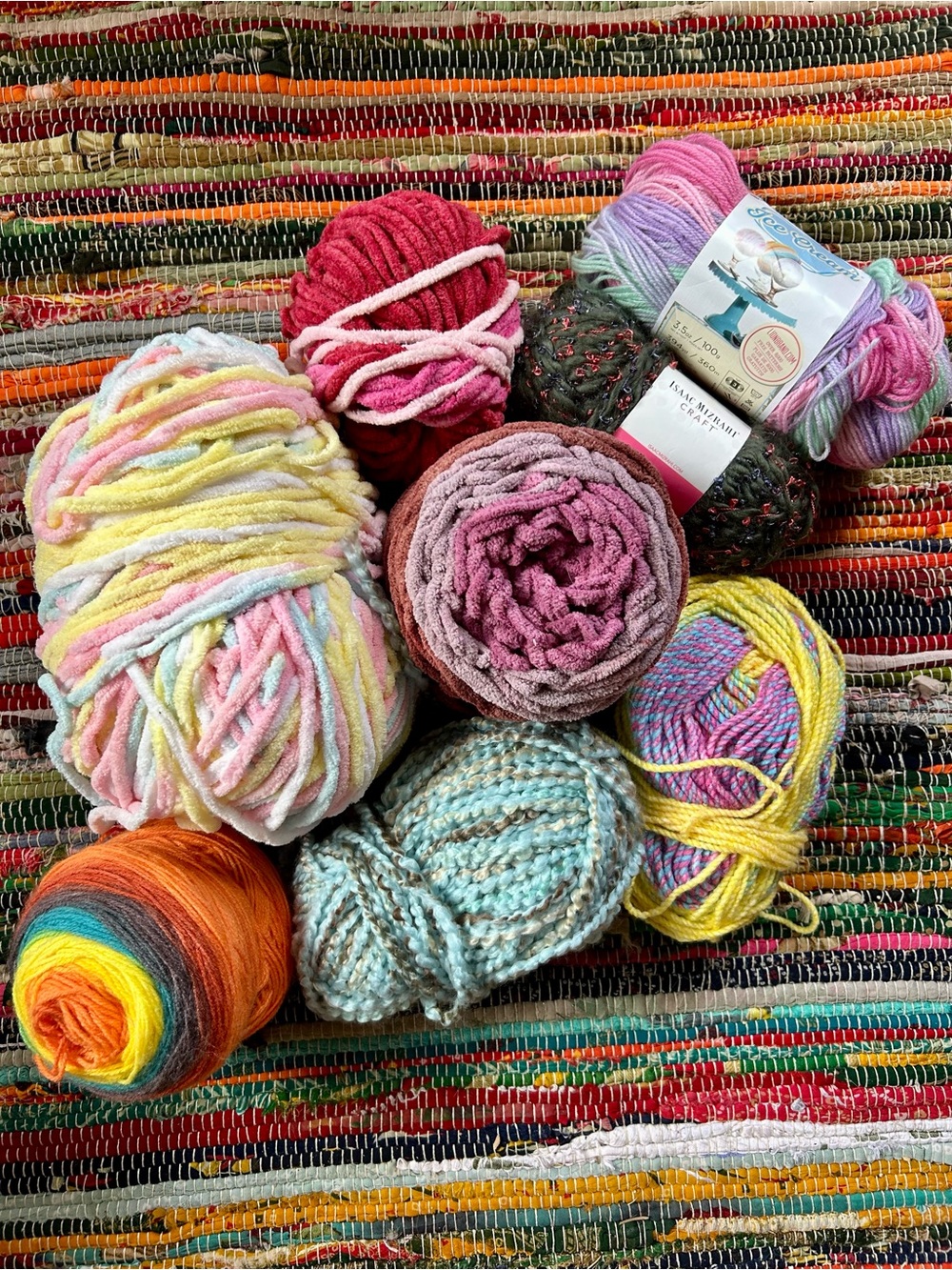 Joann Fabrics Mixed Color Yarn Lot - Pastel & Bright Bulks